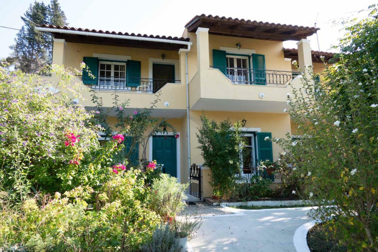 Yiannis Apartments Agios Georgios Pagoi Corfu アギオス・ゲオルギオス・パゴン エクステリア 写真
