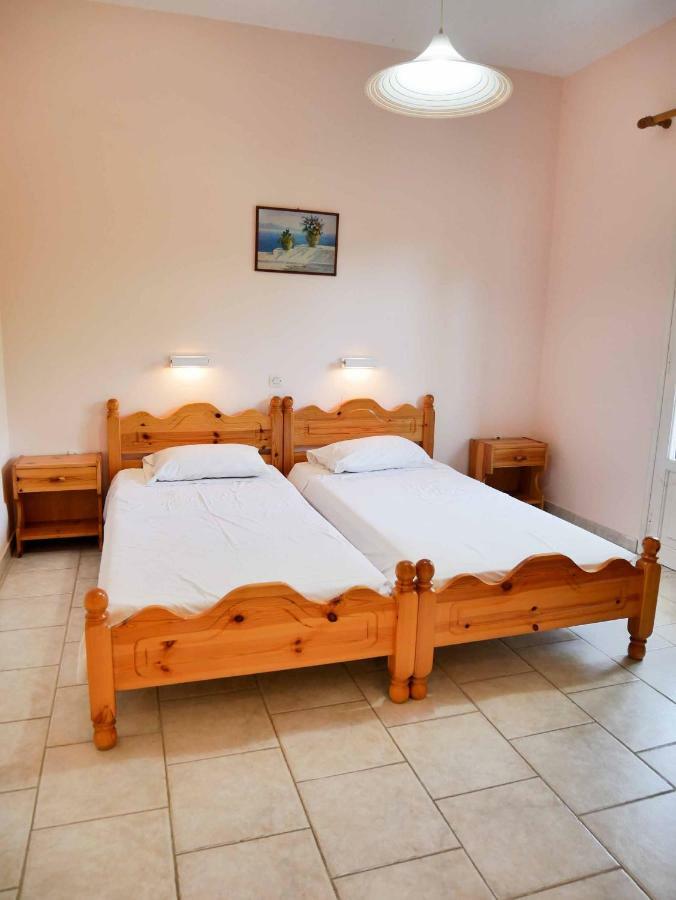 Yiannis Apartments Agios Georgios Pagoi Corfu アギオス・ゲオルギオス・パゴン エクステリア 写真