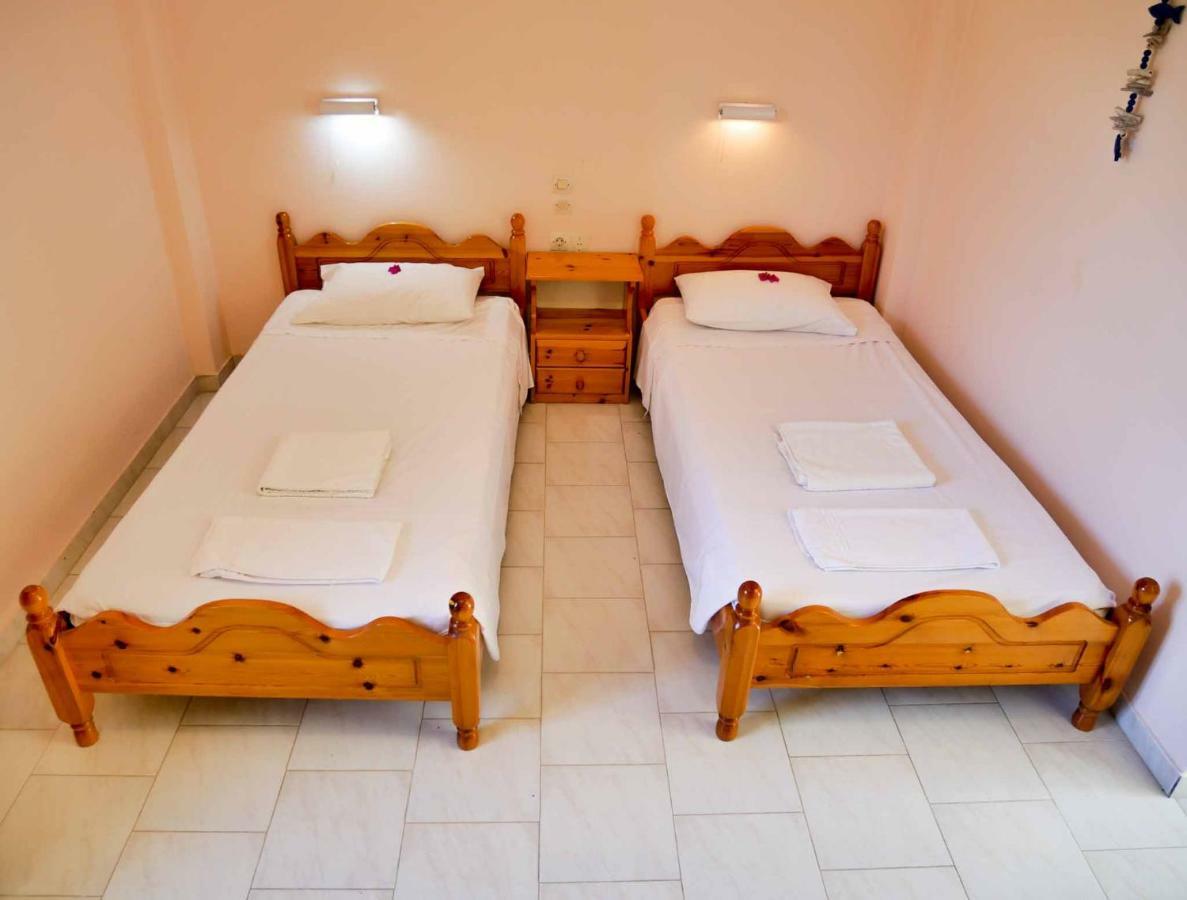 Yiannis Apartments Agios Georgios Pagoi Corfu アギオス・ゲオルギオス・パゴン エクステリア 写真