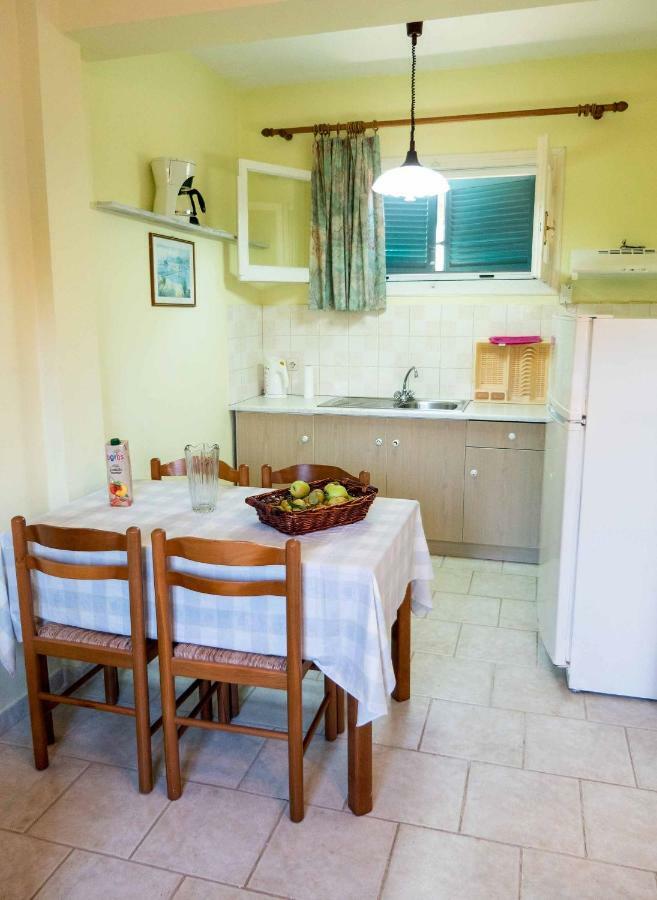 Yiannis Apartments Agios Georgios Pagoi Corfu アギオス・ゲオルギオス・パゴン エクステリア 写真